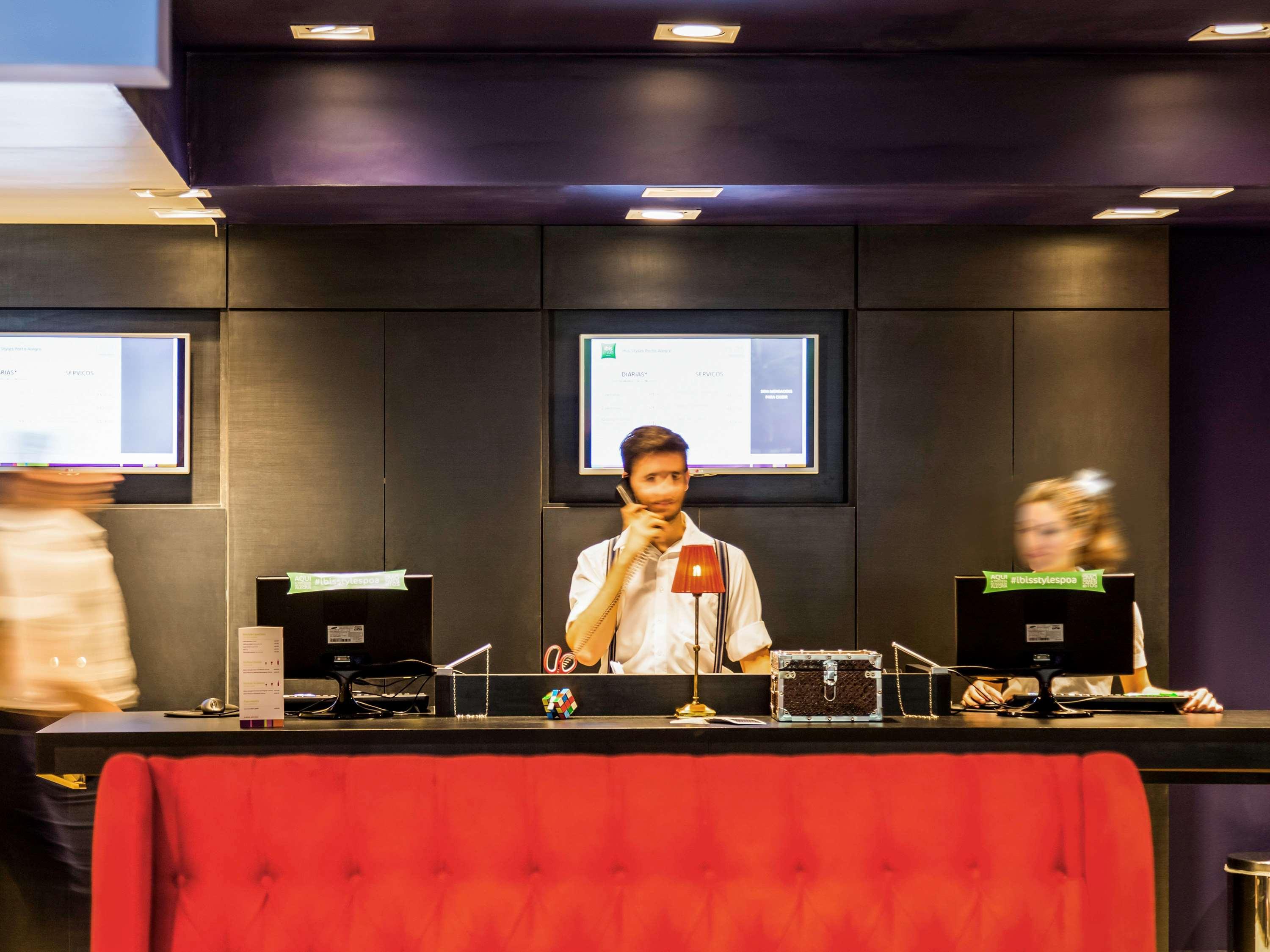 Готель Ibis Styles Porto Alegre Centro -5 Minutos Da Rodoviaria E Do Moinhos De Vento Екстер'єр фото